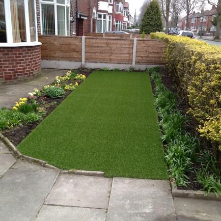 العشب الاصطناعي ل yard.jpg