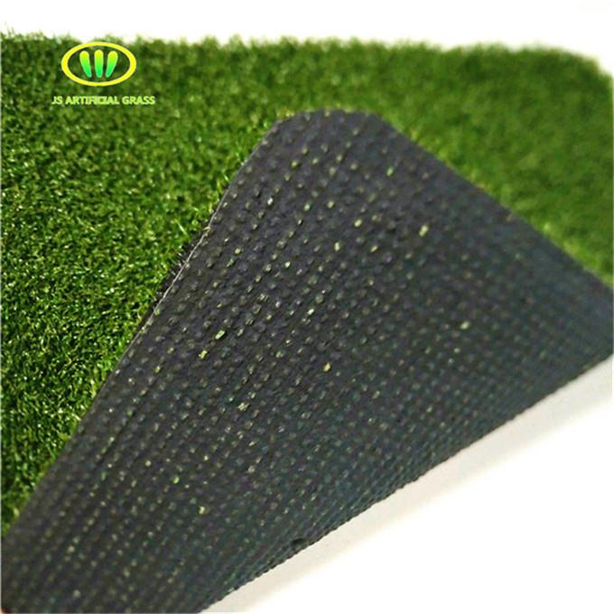 لعبة غولف العشب Golf grass